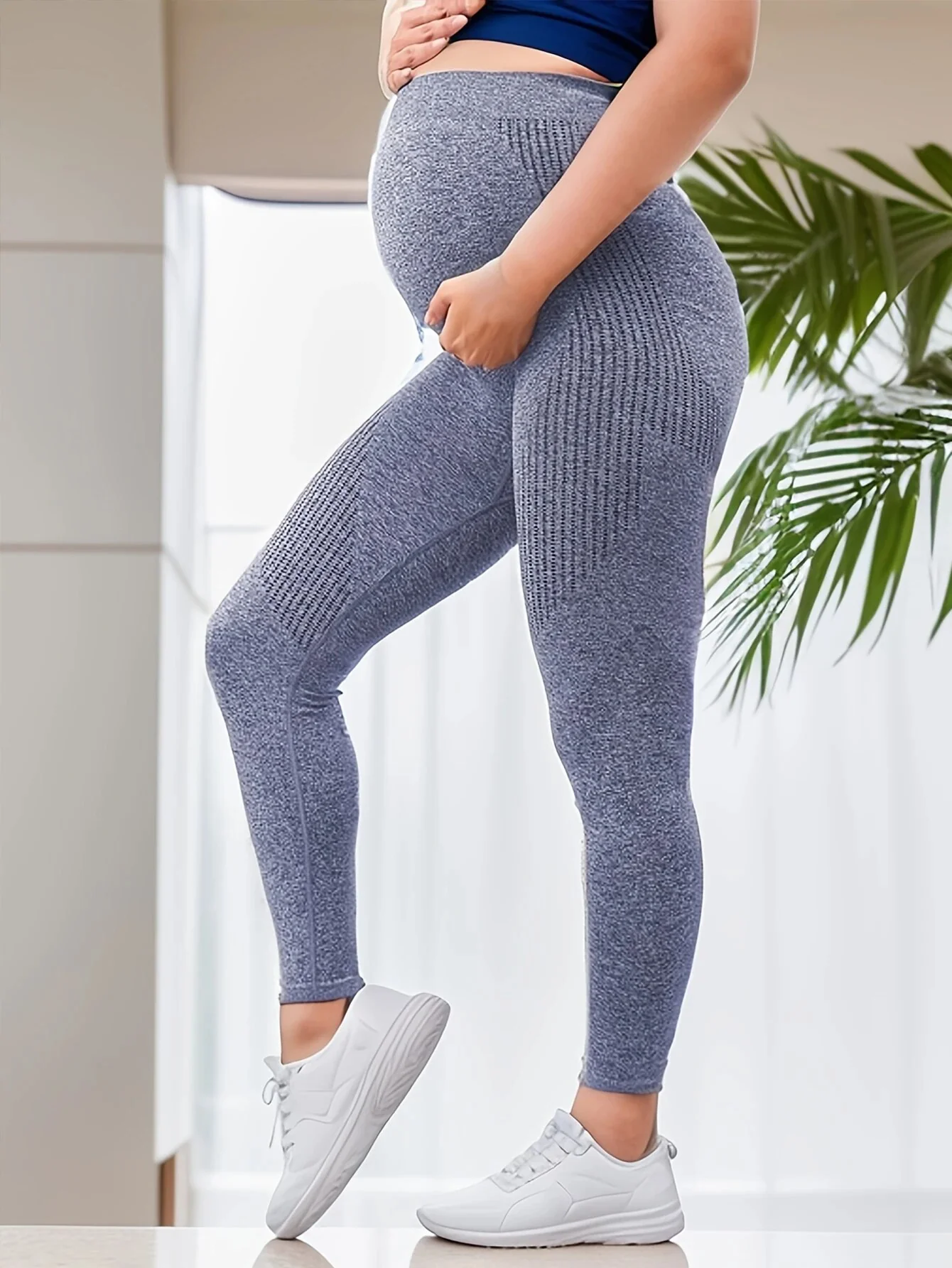 BellyActive Seamless Maternity Leggings - Image 6