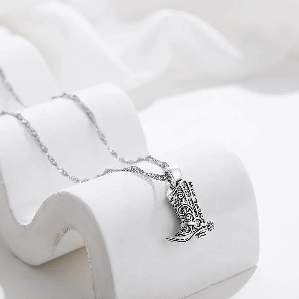 Lone Star Boot Necklace - Image 4