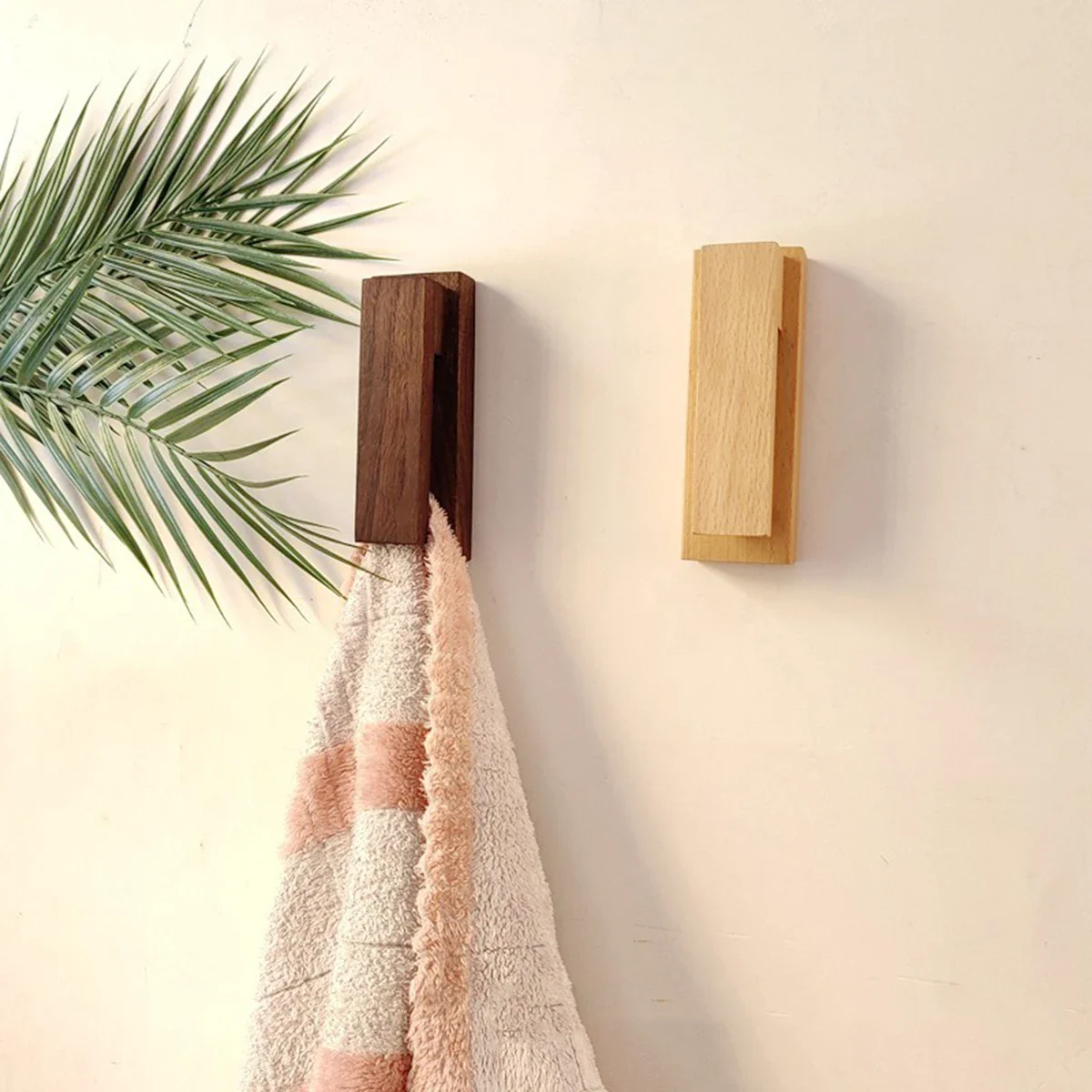 PureWood Wall Grips - Image 8