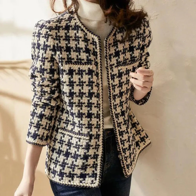 Victoria Knitted Tweed Jacket - Image 2
